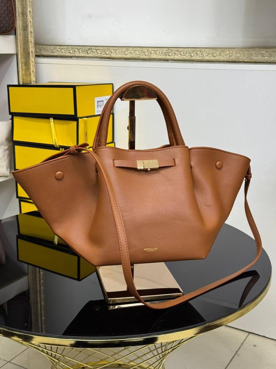 Сумка тоут-багет светло-коричневый